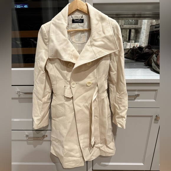 Guess cream coat - Picture 1 of 6